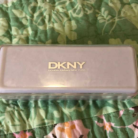 Dkny Accessories - DKNY Glasses Case Dkny Accessories - DKNY Glasses Case